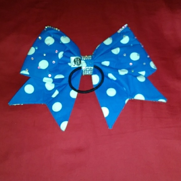 Swarovski Crystal Cheerleading Jojo Bow Dance - Picture 2 of 2